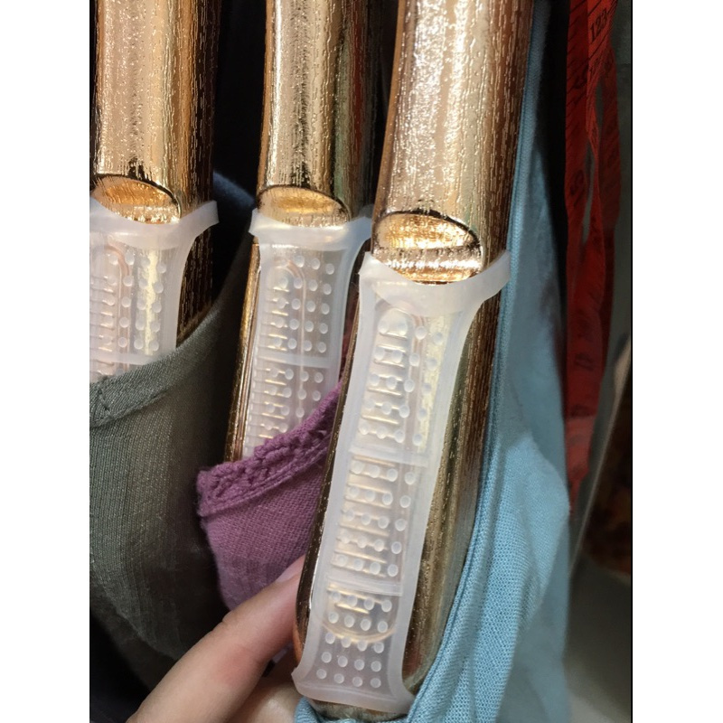 弹力塑料衣架防滑套硅胶 服装店防滑贴条 木衣架防滑皮 防滑垫衣架 三维工匠