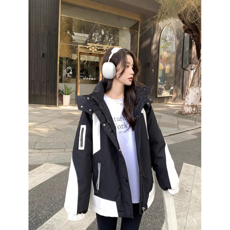 户外冲锋衣女年春秋季新款拼接撞色登山服休闲夹克高级感外套