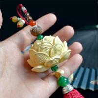 适用于汽车挂件黄杨木莲花车挂车用摆件装饰品后视镜坠