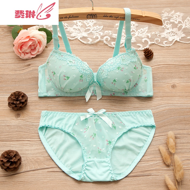可爱蕾丝无钢圈少女文胸套装聚拢调整型高中学生发育内衣
