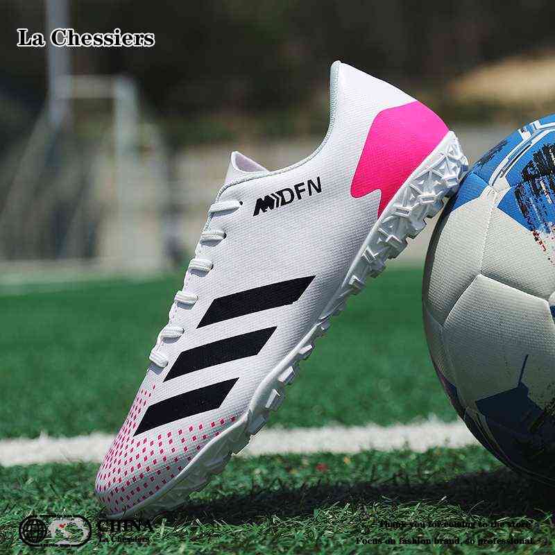 La Chessiers户外足球鞋碎钉tf男女儿童小学生青少年成人ag长钉防滑训练鞋情侣鞋大码 粉色【碎钉】 47码