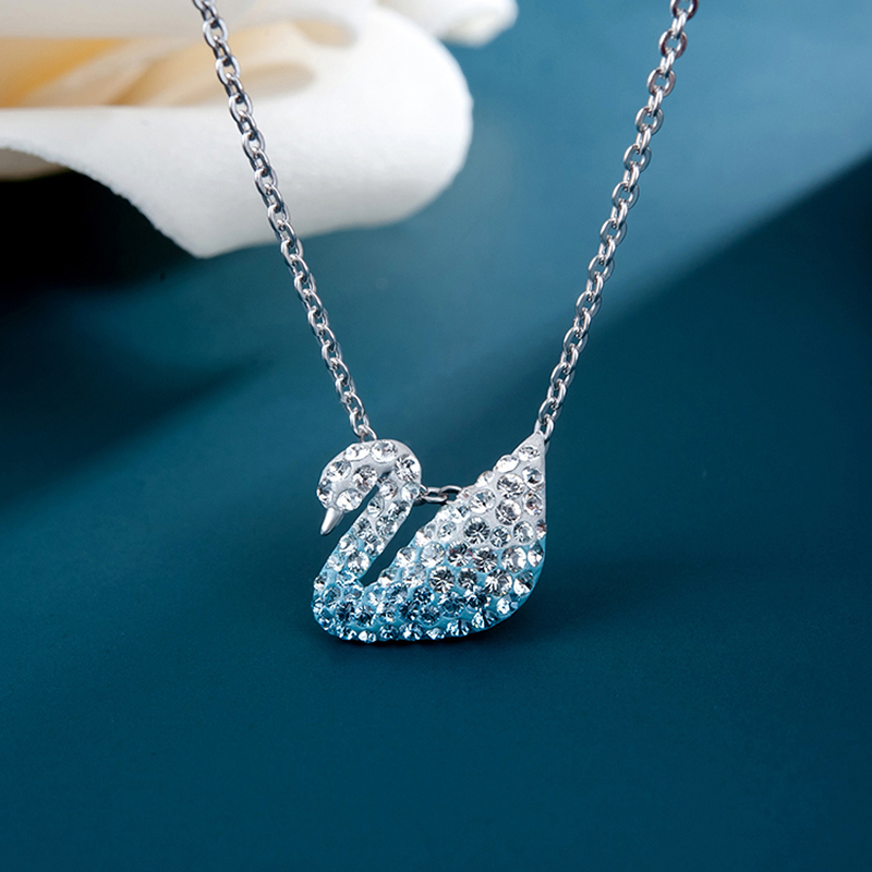 施华洛世奇swarovski小号渐变蓝天鹅水晶项链5512094