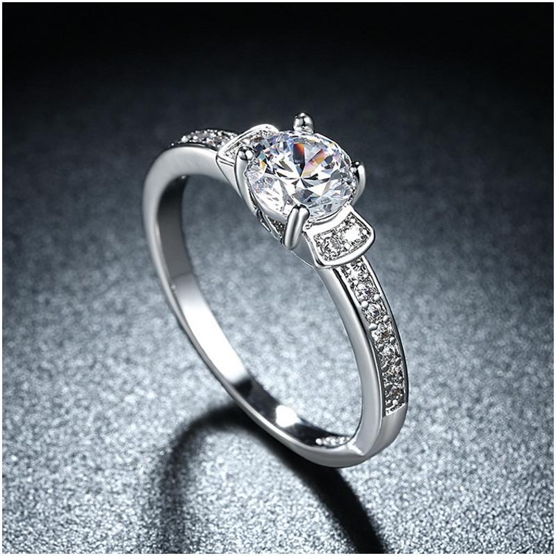 R820-CCouple Love Gold Rings铂金订婚戒指男女钻石情侣简约日韩送女朋友七夕情人节礼物