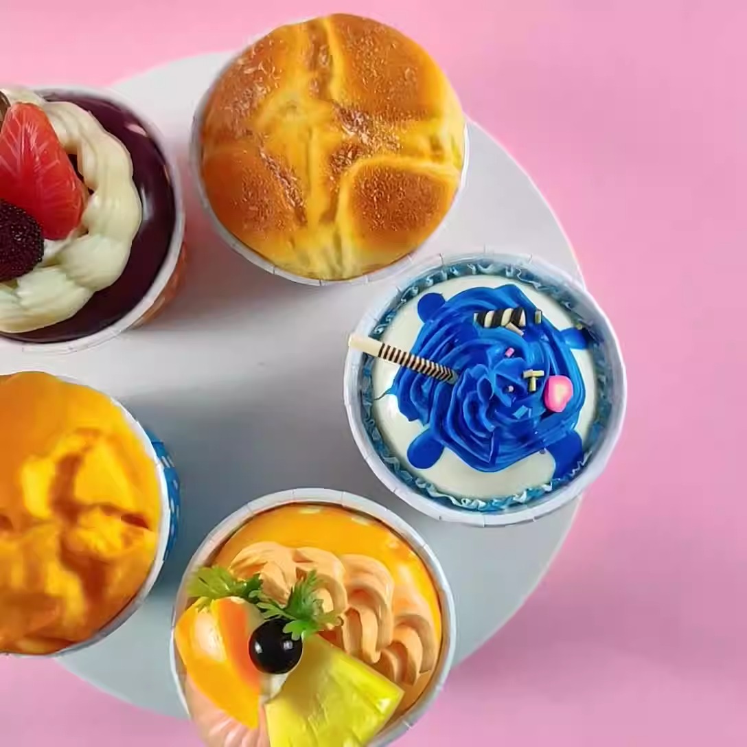 康夫贝小号卷口杯卷边淋膜纸麦芬蛋糕烤杯耐高温马芬杯托8号-纯白色;卷口杯(5x3.8x3cm)高清大图