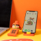名创优品(miniso) 小鹦鹉bebe系列圣旨手ji装饰架