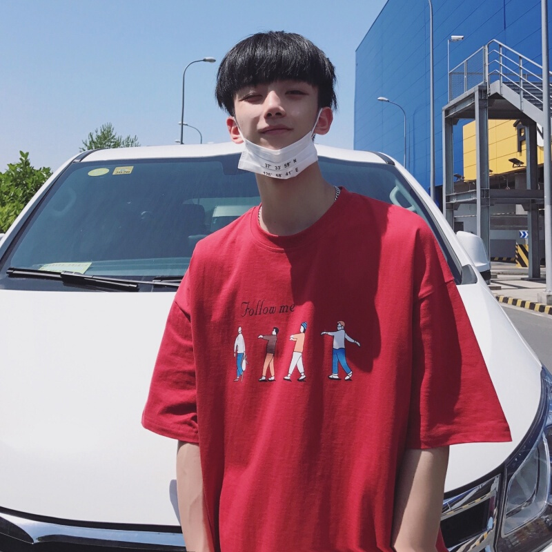 2018夏季男士短袖新款T恤潮流韩版宽松港风衣服黄色上衣男装夏装