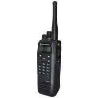 摩托罗拉(MOTOROLA)XIR P8268手持双向数字对讲机 集成的GPS位置跟踪 黑色