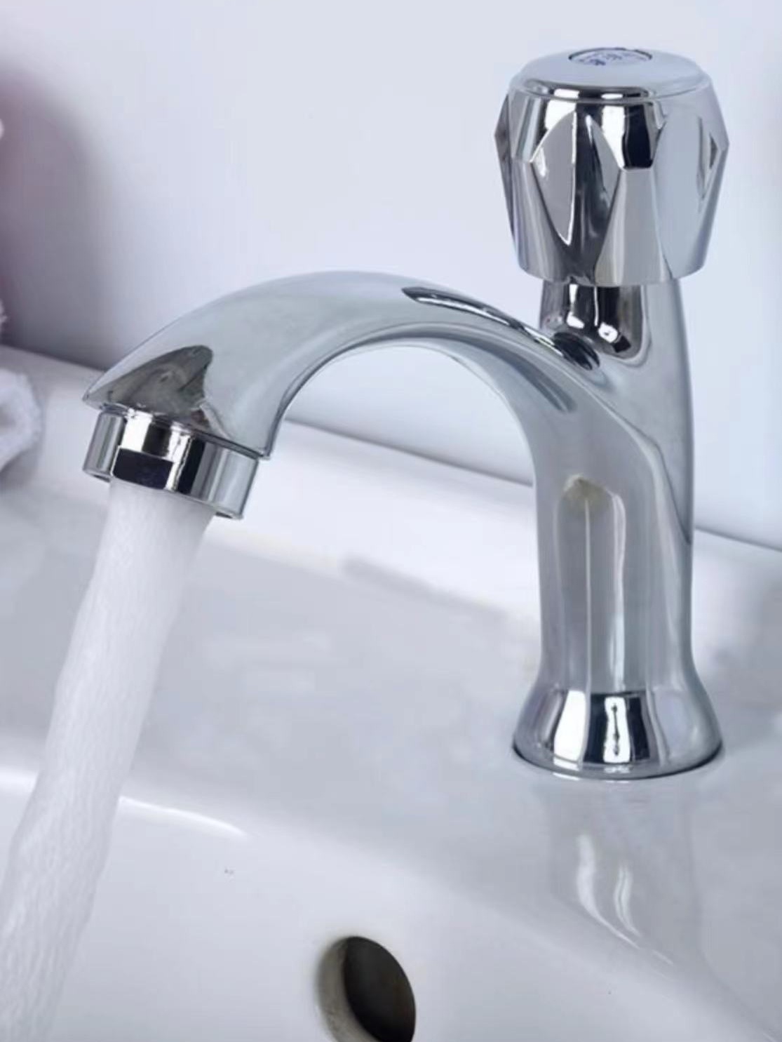 般德 单冷水嘴DN15 个高清大图