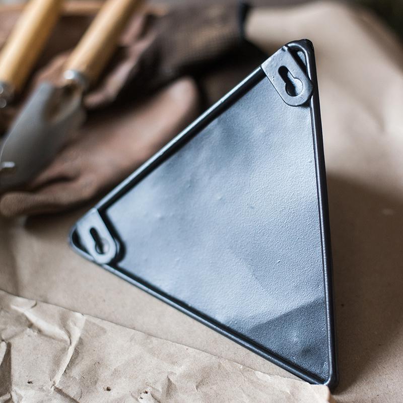 家柏饰(CORATED)黑三角壁挂花器 花盆 墙面装饰杂货花园种植几何设计 三角壁挂花器小号 大高清大图