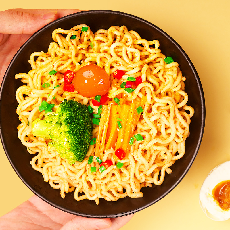 刻凡咸蛋黄拌面102g5连包速食泡面方便面办公室懒人代餐