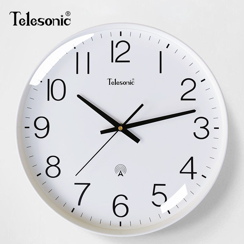 天王星(Telesonic)电波钟客厅挂钟免打孔简约时尚家用时钟表卧室挂表创意大气教室钟表