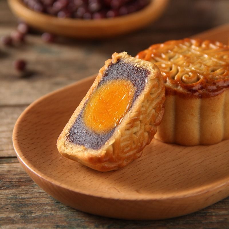广式蛋黄月饼莲蓉豆沙小月饼糕点零食6个批发