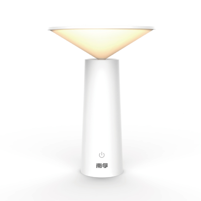 南孚(NANFU)LED 护眼灯 NF-TD912 尺寸13.9*13.9*19.5cm