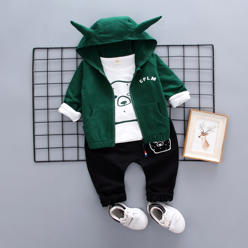男宝宝帅气套装秋装0一1-2-3岁韩版潮4男童儿童洋气潮衣时尚个性