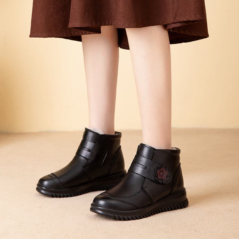 新款牛皮妈妈棉鞋真羊毛软底防滑中老年魔术贴女鞋厂家直销批发图片