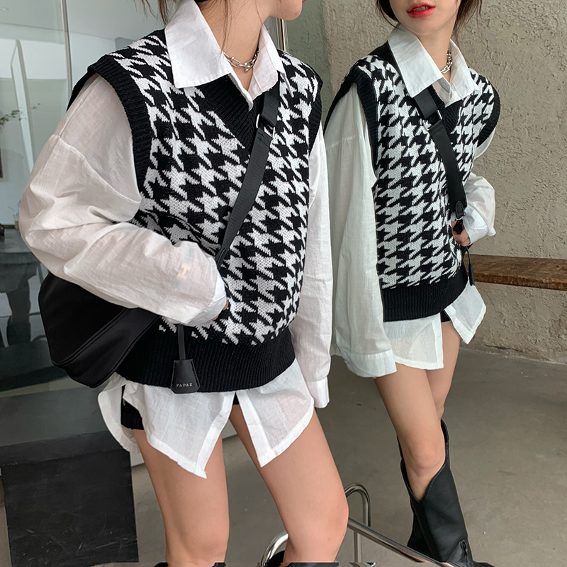 艳如飞长袖宽松中长款白色衬衫女秋季小众复古百搭外穿设计感上衣衬衣潮衬衫