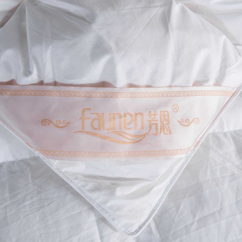 芳恩 奢华全棉白鹅绒被 FN-B480 200*230CM高清大图