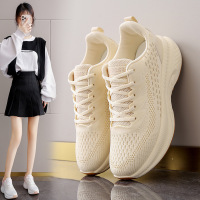 时言(SHIYAN)飞织鞋2025春季新款女鞋学生运动鞋透气健身跑步休闲鞋女 米色 35码