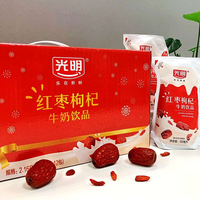 光明轻巧包红枣枸杞乳酸牛奶饮品180g*12 包 低糖