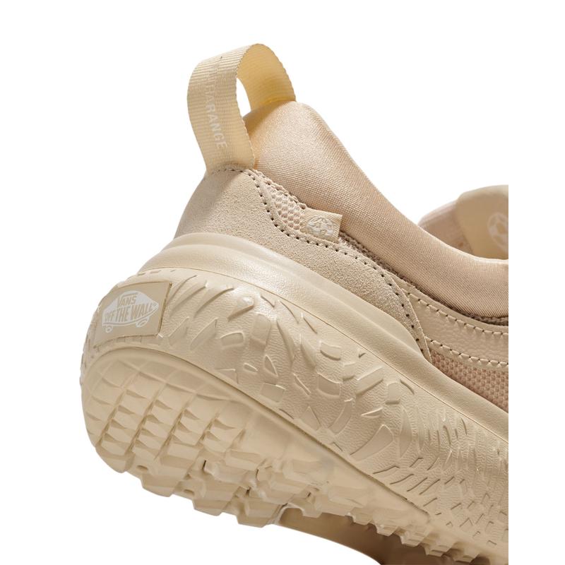 VANS女鞋环保材质轻便缓震防滑耐磨休闲板鞋户外运动鞋高清大图