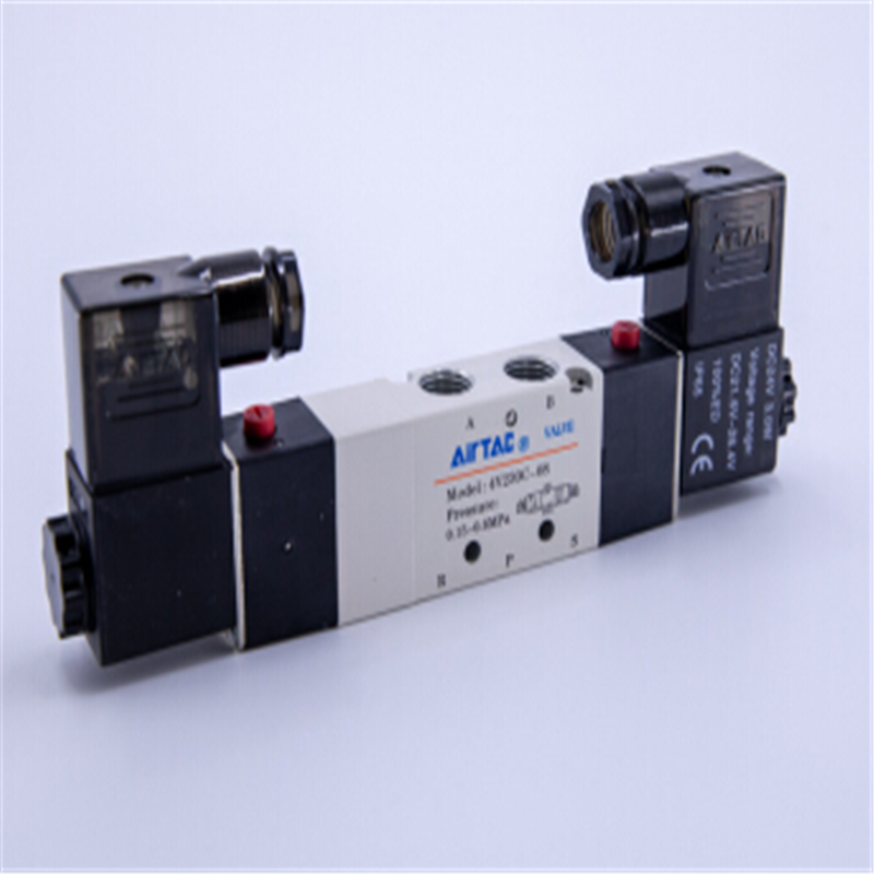 电磁阀 4V210-08-B，气动元件