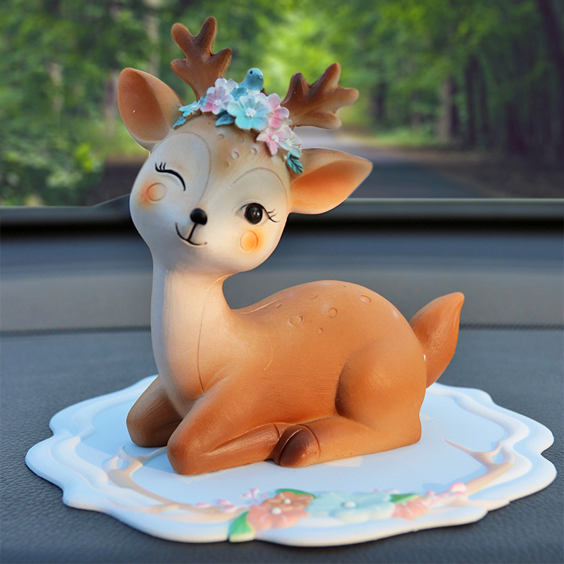 敬平汽车摆件女可爱鹿装饰品个性创意车载网红车内一路平安潮优雅赠鹿