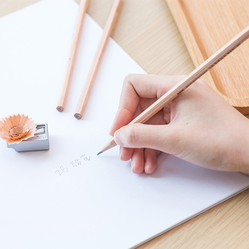 得力铅笔12支装儿童小学生安全hb铅笔考试常用原木素描铅笔儿童铅笔无毒幼儿园绘图书写S910