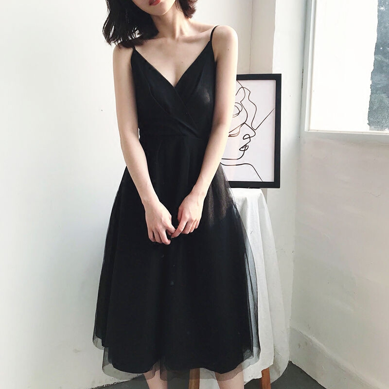 带连衣裙夏季款女韩版黑色长裙2018新款chic小黑裙夏沙滩裙纱仙