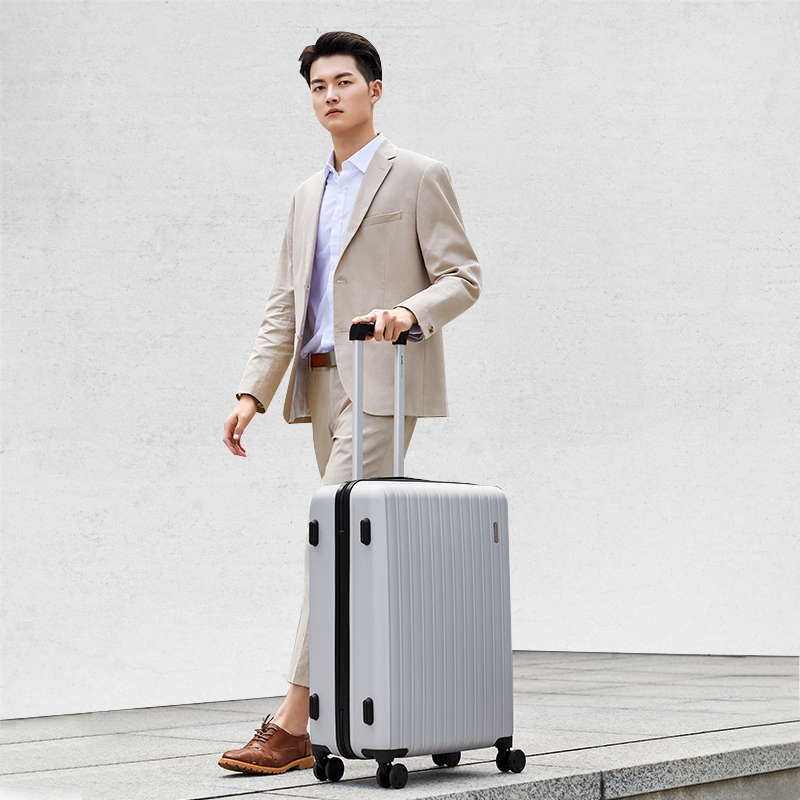 爱华仕(OIWAS) 行李箱20寸小型登机箱男24寸大容量耐用密码拉杆旅行箱 OCX6600