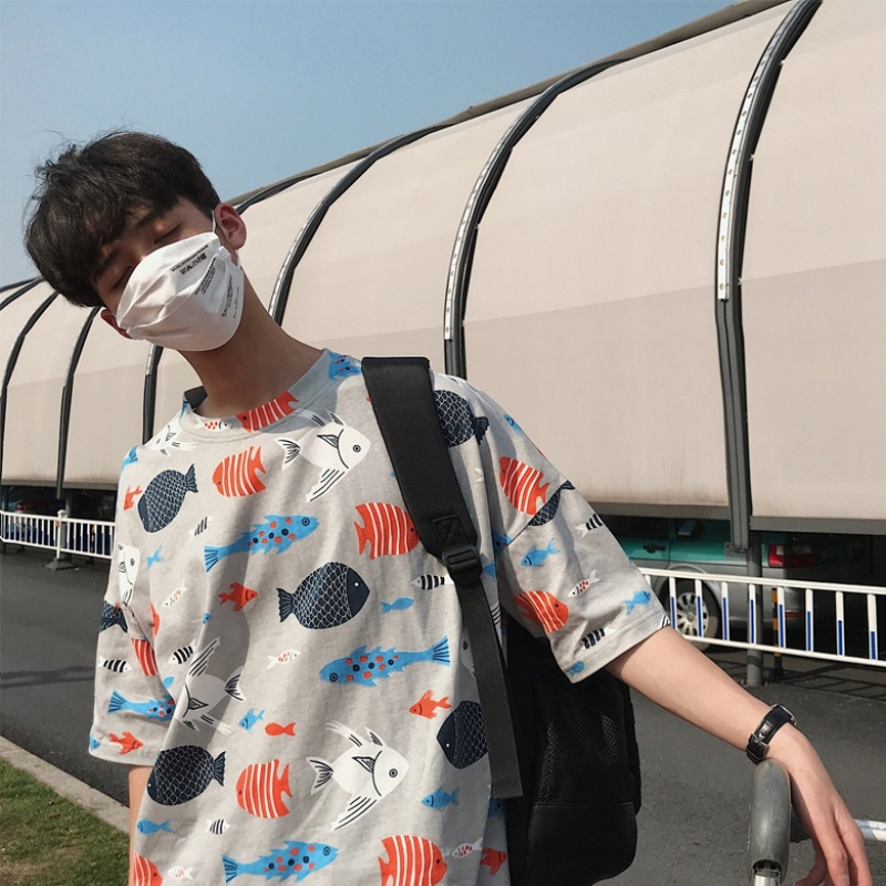 港风2018夏季年轻短袖T恤男韩版帅气印花青少年学生圆领半袖体恤