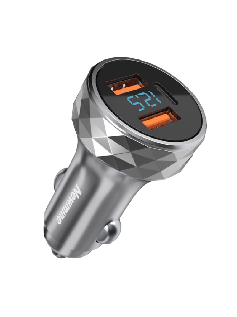 纽曼(Newmine)HC50 车载充电器三口输出高清大图
