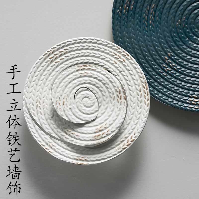 北欧风铁艺壁挂立体壁饰现代简约金属轻奢客厅背景墙面装饰品墙饰 三维工匠 镂空金黑花A0954(130*65cm)高清大图