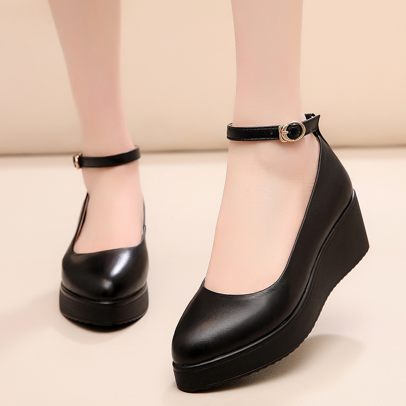 歌爱妮2021真皮尖头一字扣带浅口单鞋女坡跟休闲皮鞋松糕5厘米厚底鞋