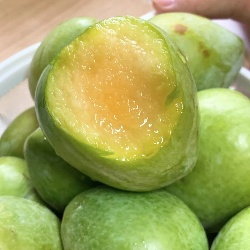 [开胃解腻 现摘现发]正宗福建油奈李 果大核小 肉脆多汁 孕妇水果