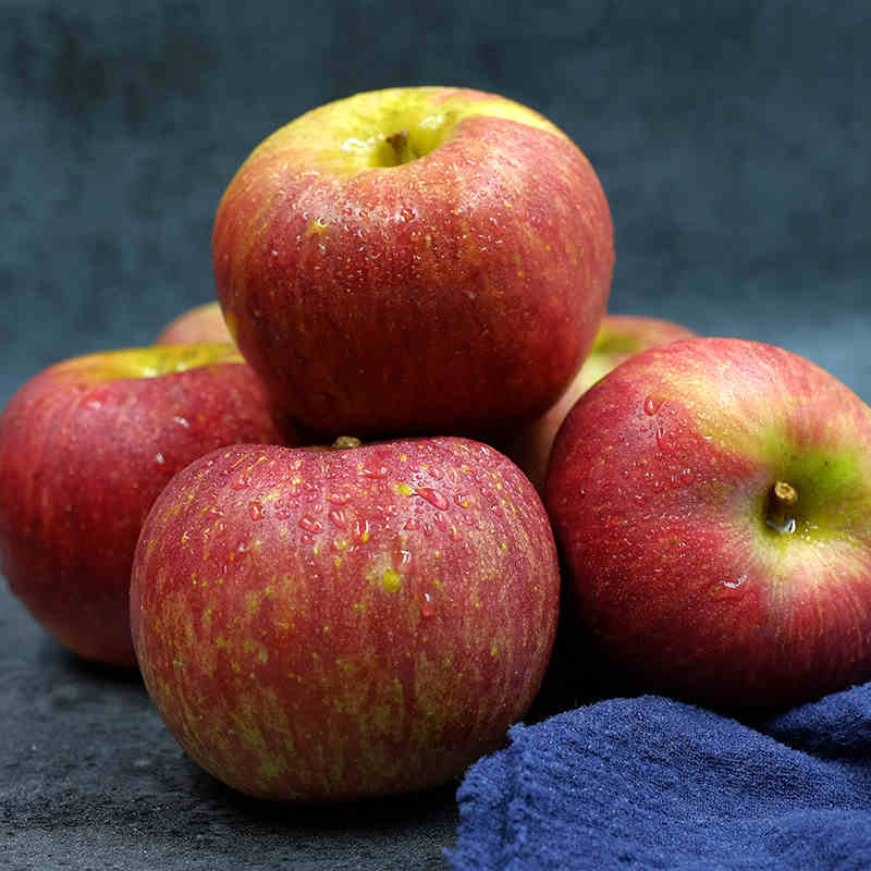 [熊猫鸟]四川凉山盐源丑苹果 净重5斤 大果 单果75-80mm 箱装 当季 新鲜水果高清大图