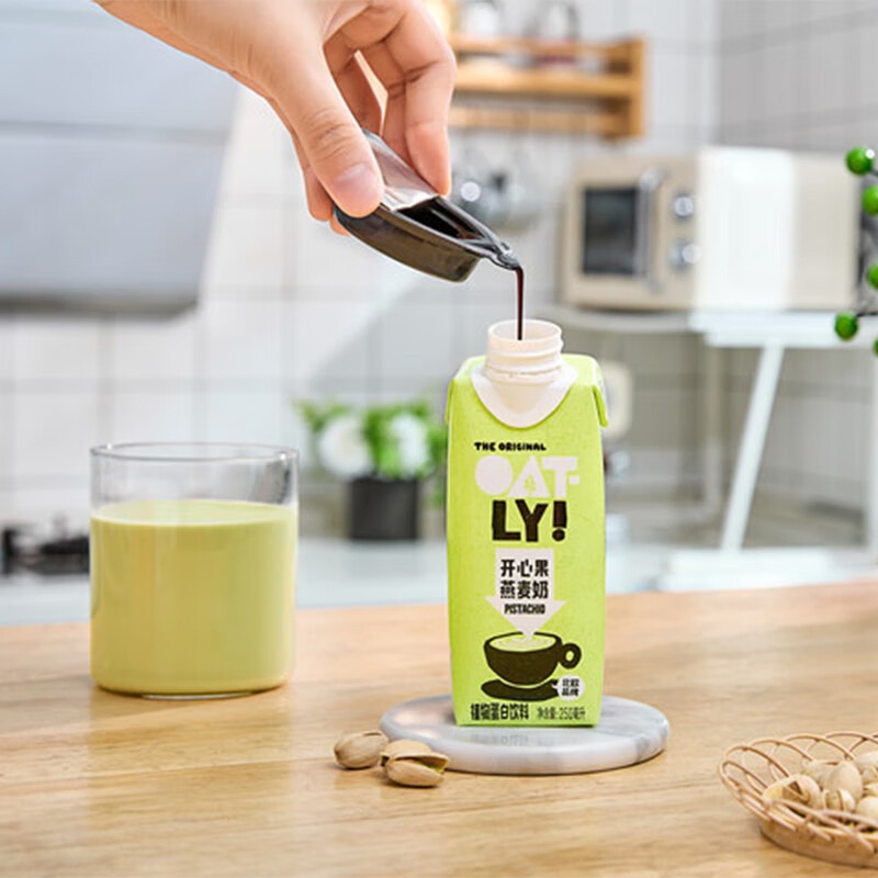 OATLY开心果燕麦奶250ml*18高清大图