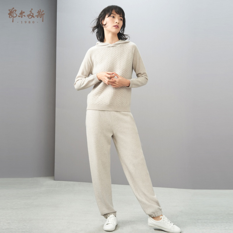 鄂尔多斯1980 带帽绞花针织衫女士羊绒衫舒适百搭