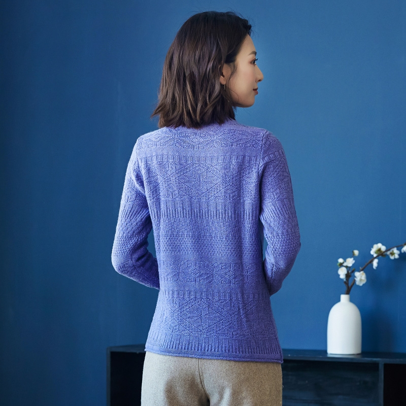 秋冬新款女士羊绒衫立体花半高领套头短款韩版针织衫女毛衣打