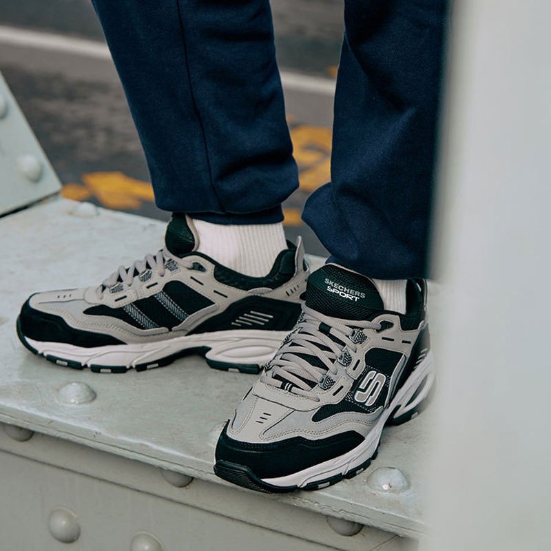 Skechers斯凯奇男鞋新款运动鞋厚底老爹鞋复古休闲鞋轻便减震健步鞋237067-CCBK ZP