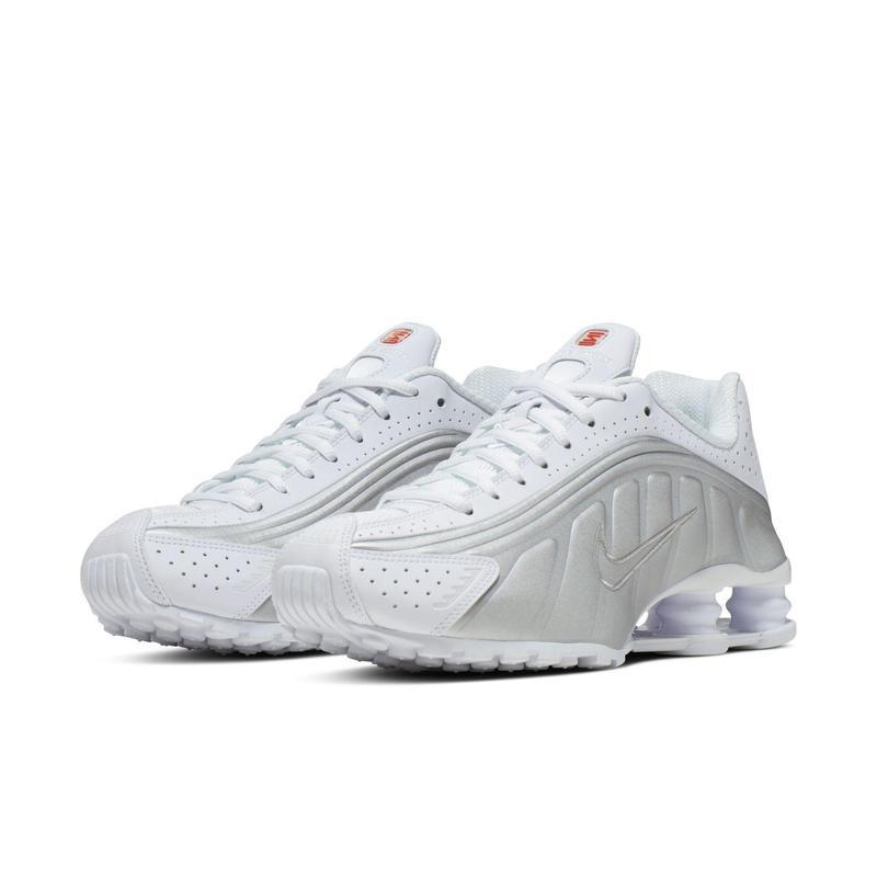 耐克(NIKE)女士板鞋SHOX缓震透气运动休闲鞋潮流复古街头百搭女鞋