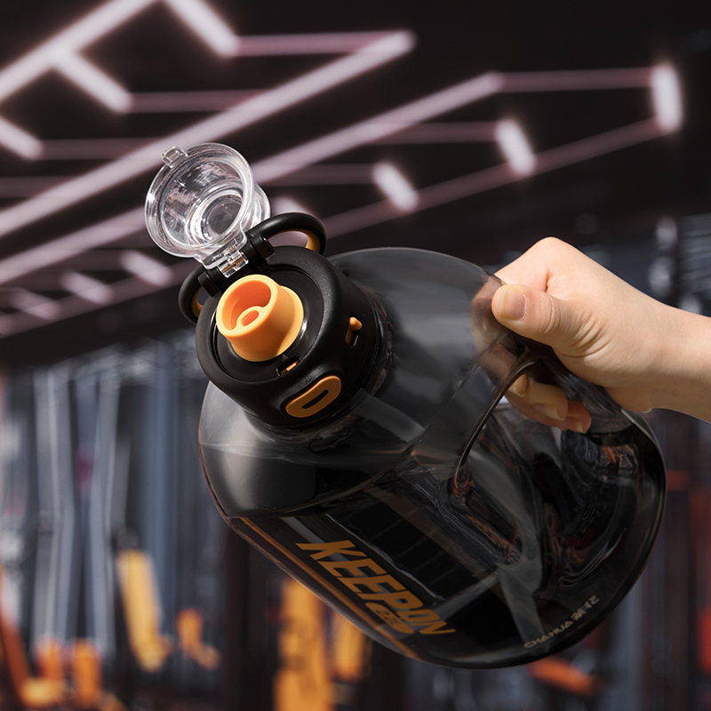 茶花 新漾大容量运动水壶1500 1500ml/个高清大图