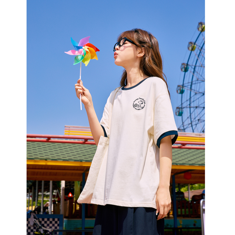 [1.5折价38元]史努比联名款唐狮短袖T恤女新款别致上衣女气质夏款sz