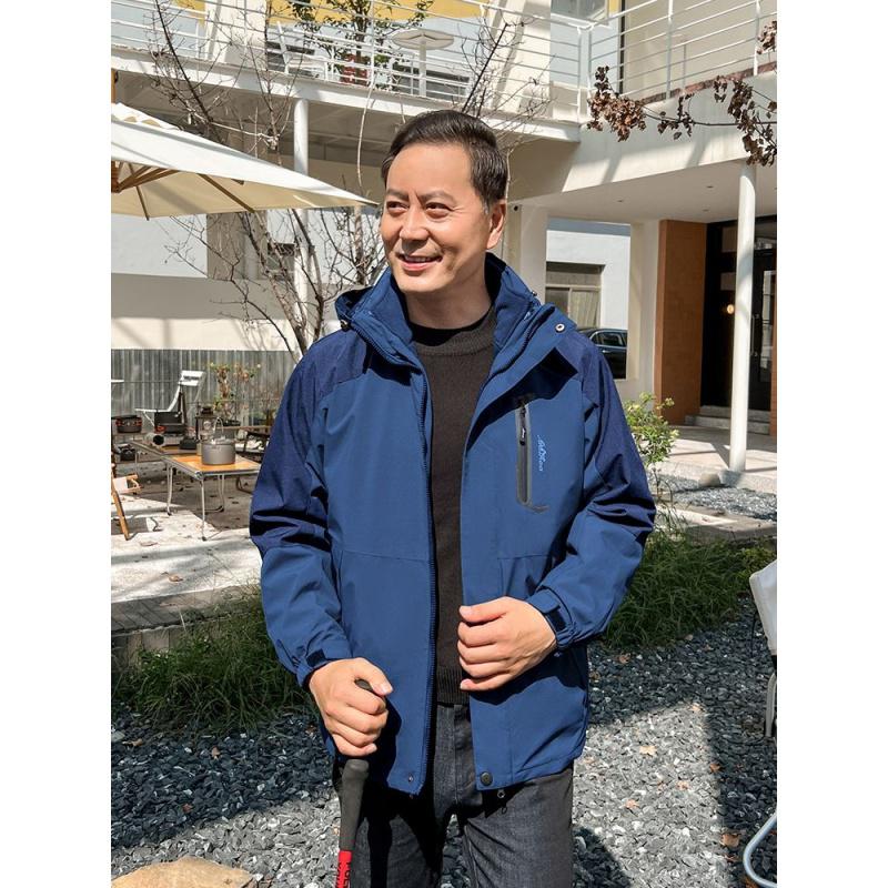 爸爸外套春秋季新款夹克可拆卸中老年人冲锋衣男三合一爷爷上衣服高清大图