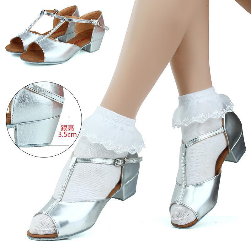 儿童拉丁舞鞋女孩跳舞舞蹈鞋专业少儿中跟舞鞋女童软底练功鞋凉鞋