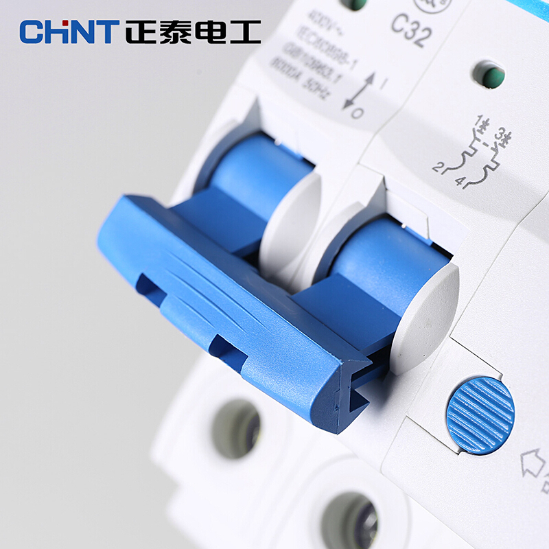 正泰(CHNT) NXB-3P-C16 空气开关 断路器