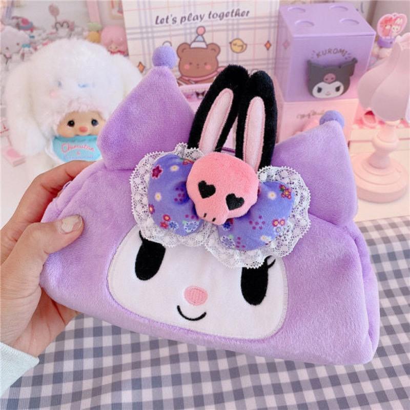 大容量文具笔袋收纳包可爱化妆品手拿少女便携包包 黑耳款 库洛米笔袋