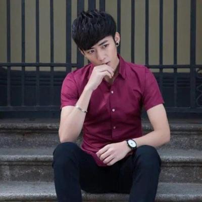 春夏季白衬衫男短袖修身韩版男士衬衣商务职业正装青少年白色寸衫 1件装衬衫酒红 S建议70-85斤