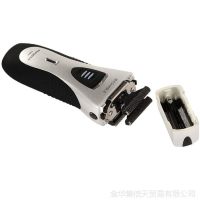 飞科(FLYCO) 电动剃须刀 FS621 全身水洗 往复式单头 电动刮胡刀胡须刀