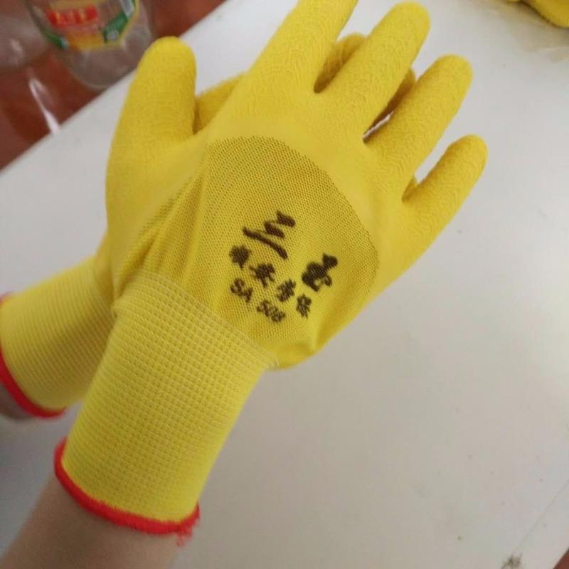 三玉尼龙乳胶起皱手套耐磨加厚止滑钢筋工人劳保干活防护手套 粉色 三玉浸胶手套 12付