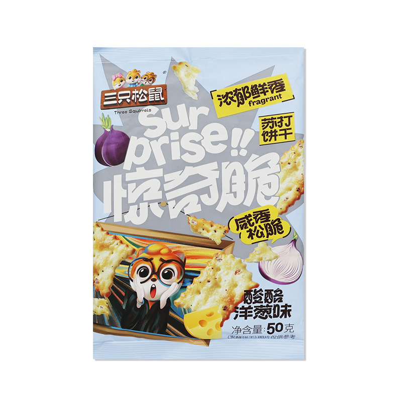 三只松鼠惊奇脆饼干休闲咸香酥脆小麦粉即食小吃零食惊奇脆50g*1袋
